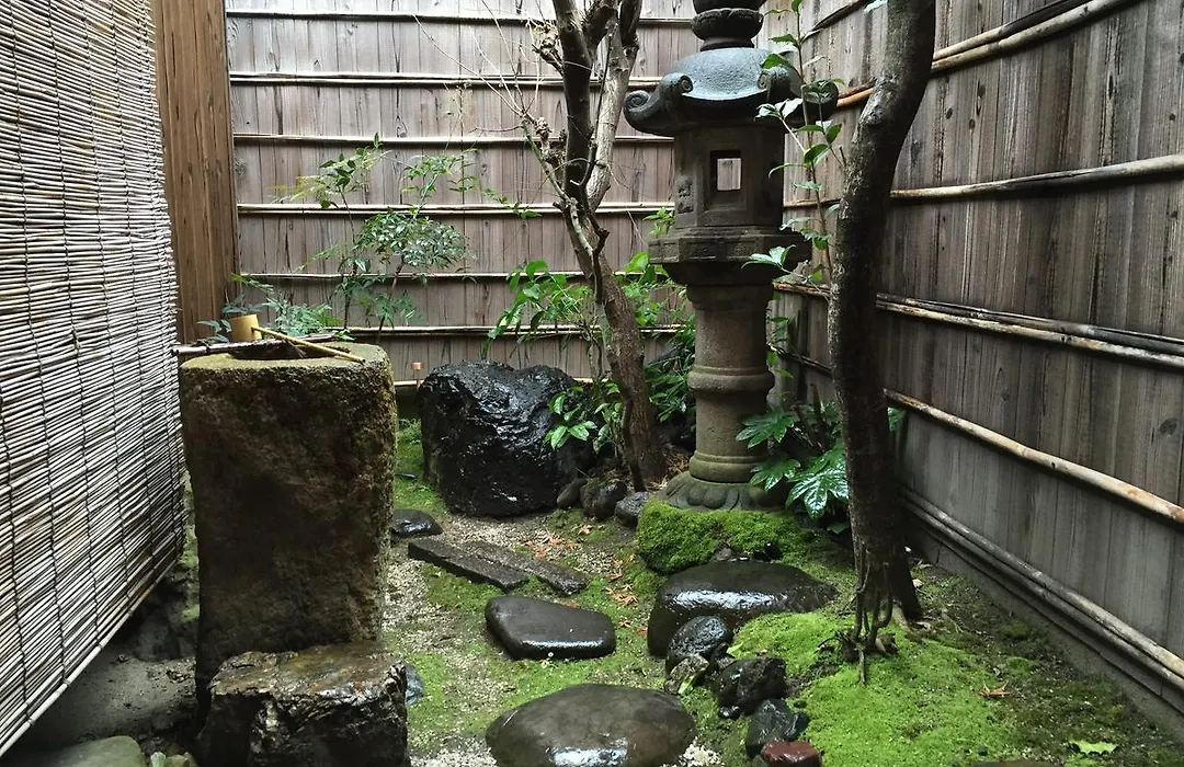 Guest House Hitsujian-1