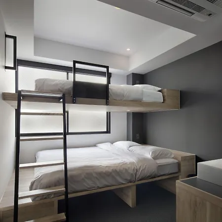Piece Hostel Sanjo-2